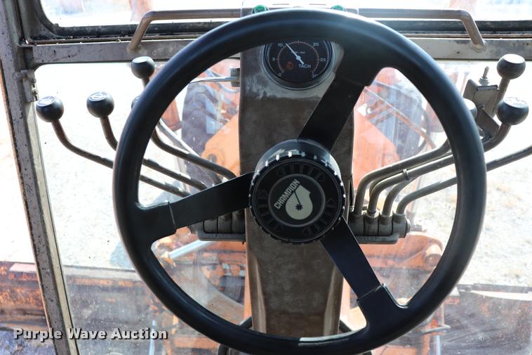 image for item DQ9308 1992 Champion 720A rigid frame motor grader