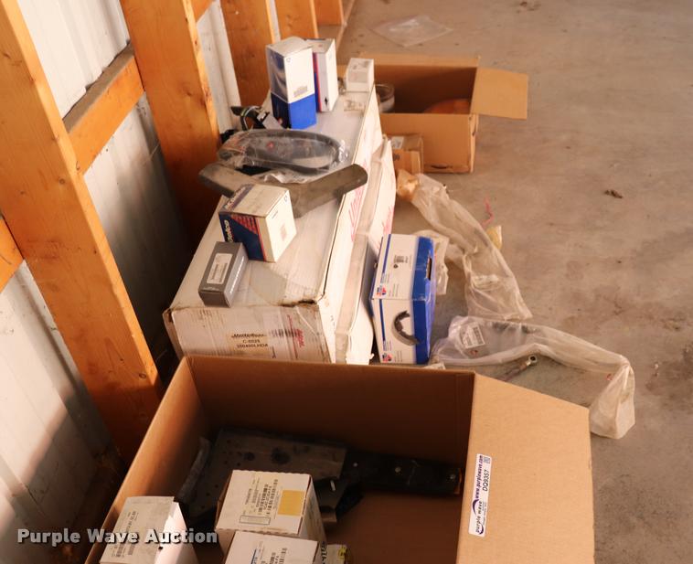 image for item DQ9357 Automotive parts