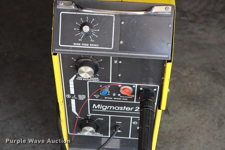 image for item DQ9360 Esab Migmaster 250 welder