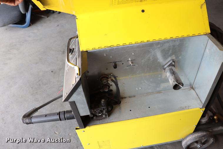 image for item DQ9360 Esab Migmaster 250 welder