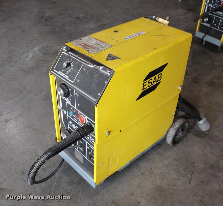 image for item DQ9361 Esab Migmaster 250 welder