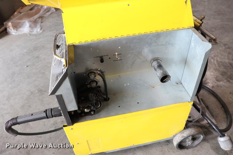 image for item DQ9361 Esab Migmaster 250 welder
