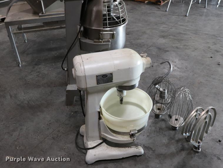 image for item DQ9364 Restaurant equipment