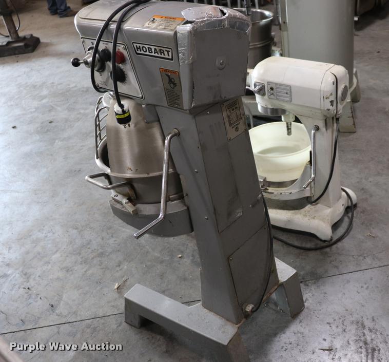 image for item DQ9364 Restaurant equipment