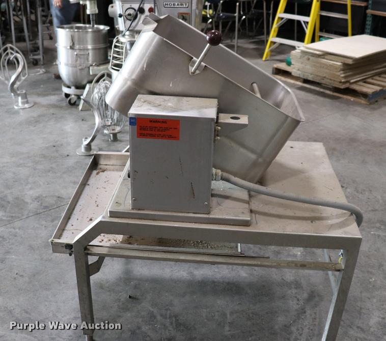 image for item DQ9364 Restaurant equipment