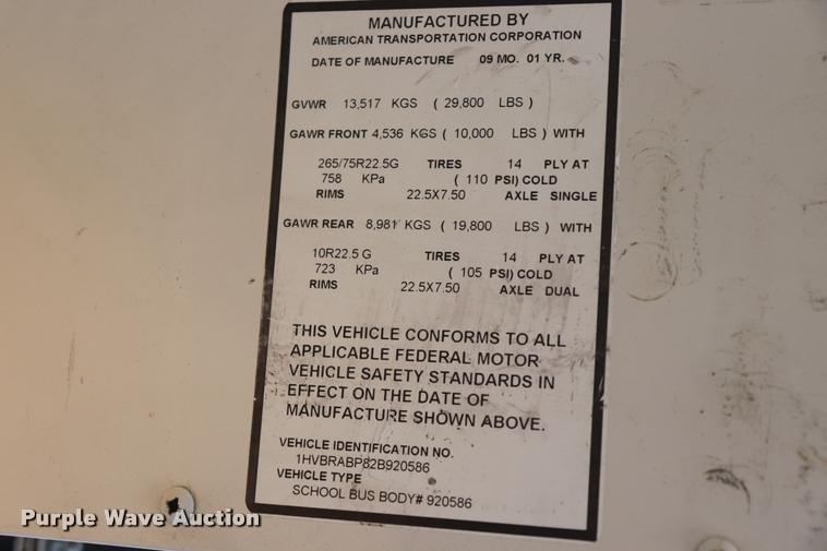 image for item DQ9368 2002 International school bus