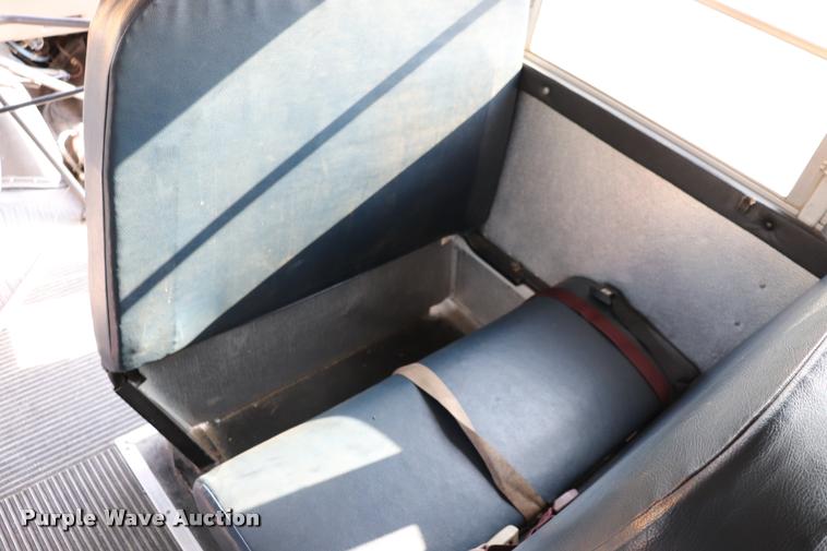 image for item DQ9369 2001 GMC Savana G3500 Cargo school bus