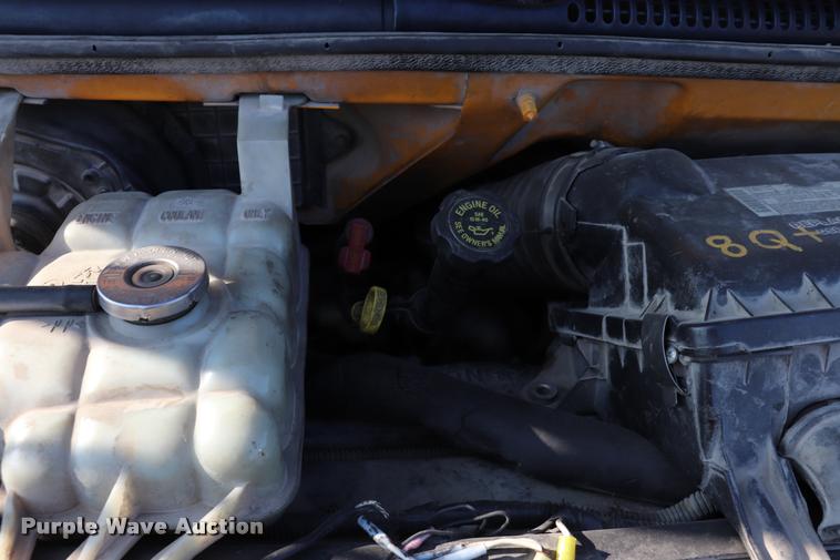 image for item DQ9369 2001 GMC Savana G3500 Cargo school bus