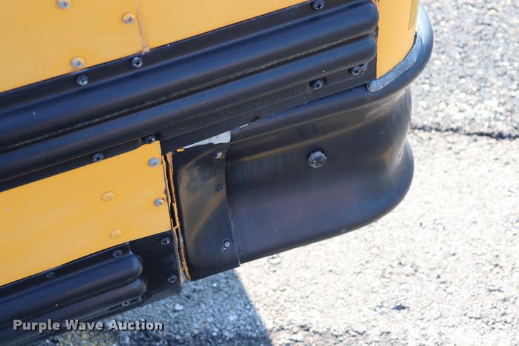 image for item DQ9369 2001 GMC Savana G3500 Cargo school bus