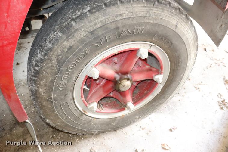 image for item DQ9372 1980 Ford F700 fire truck