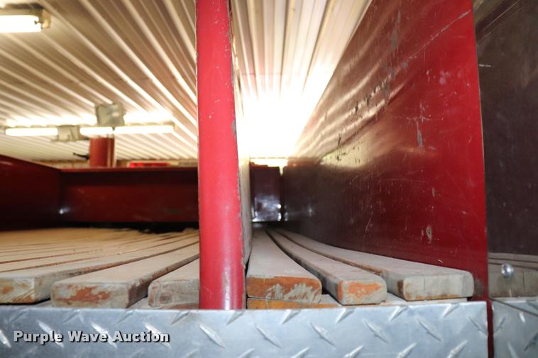 image for item DQ9372 1980 Ford F700 fire truck