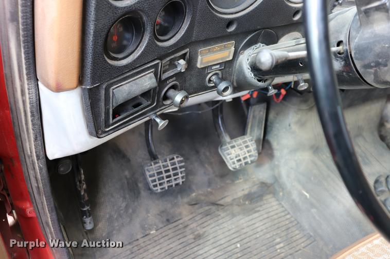 image for item DQ9373 1980 GMC Sierra 7000 fire truck