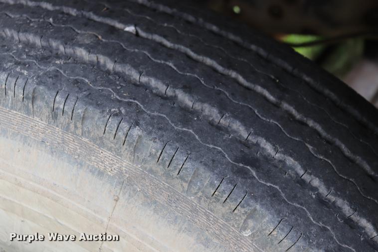 image for item DQ9373 1980 GMC Sierra 7000 fire truck