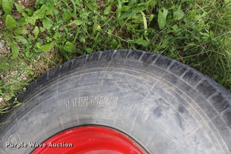 image for item DQ9373 1980 GMC Sierra 7000 fire truck