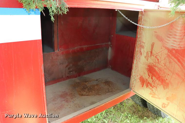 image for item DQ9373 1980 GMC Sierra 7000 fire truck