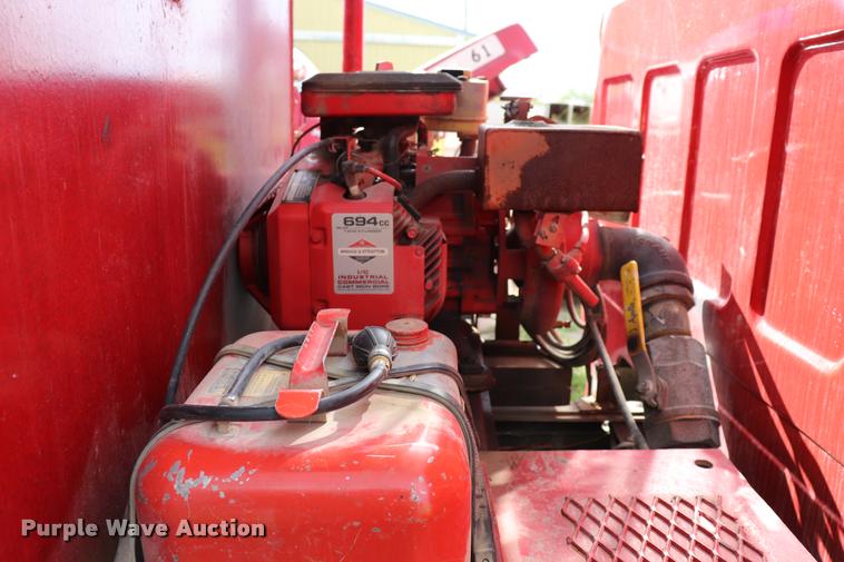 image for item DQ9373 1980 GMC Sierra 7000 fire truck