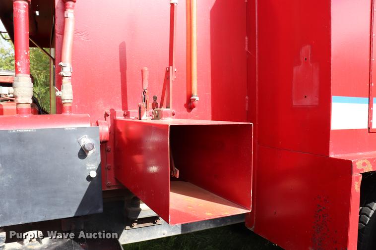 image for item DQ9373 1980 GMC Sierra 7000 fire truck