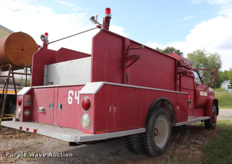 image for item DQ9374 1974 Chevrolet C65 fire truck