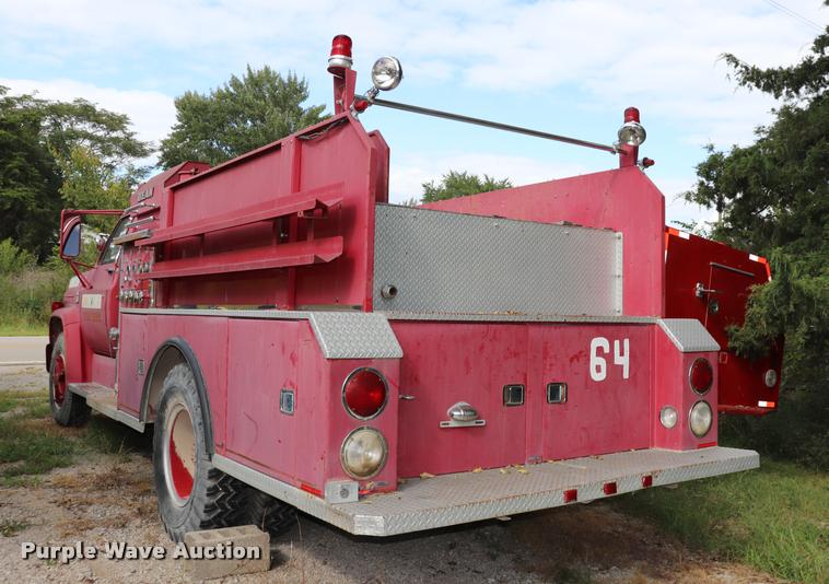 image for item DQ9374 1974 Chevrolet C65 fire truck