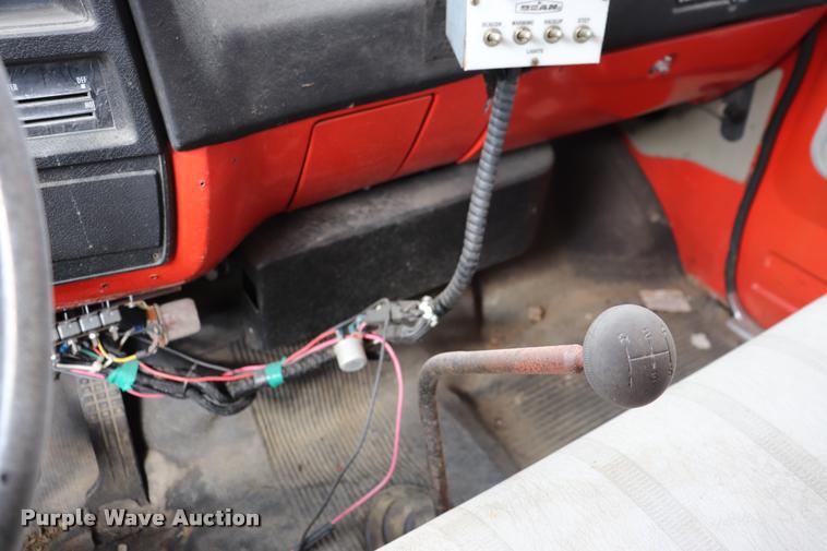 image for item DQ9374 1974 Chevrolet C65 fire truck