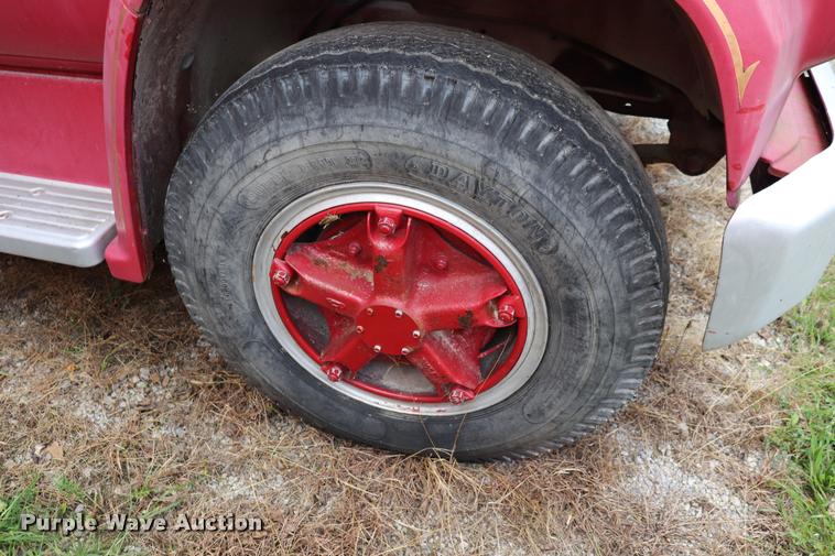 image for item DQ9374 1974 Chevrolet C65 fire truck