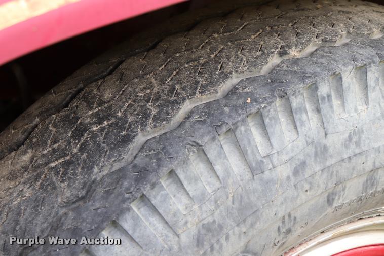 image for item DQ9374 1974 Chevrolet C65 fire truck