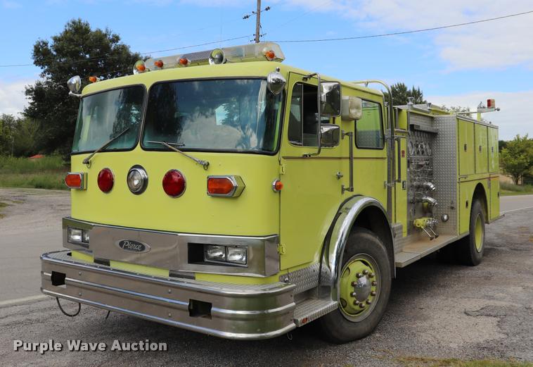image for item DQ9375 1978 Pierce 1871-LPC fire truck