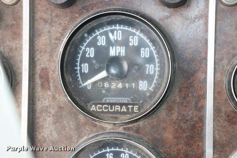 image for item DQ9375 1978 Pierce 1871-LPC fire truck