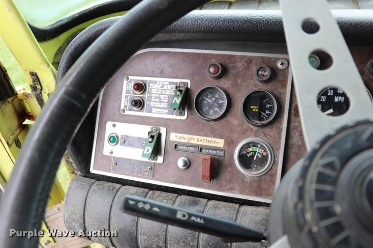 image for item DQ9375 1978 Pierce 1871-LPC fire truck