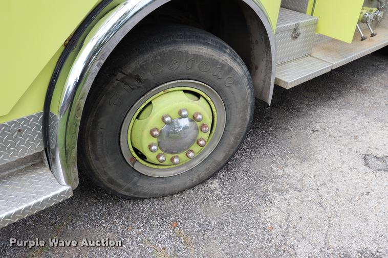 image for item DQ9375 1978 Pierce 1871-LPC fire truck