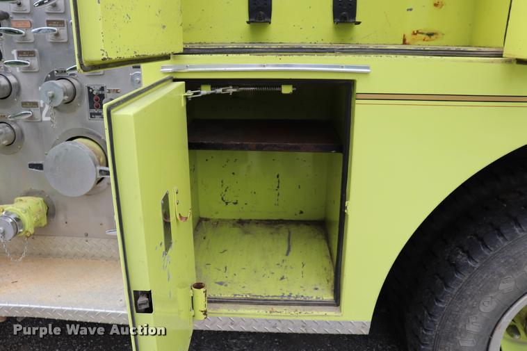 image for item DQ9375 1978 Pierce 1871-LPC fire truck