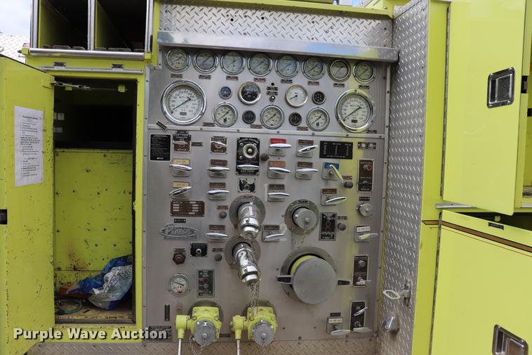 image for item DQ9375 1978 Pierce 1871-LPC fire truck