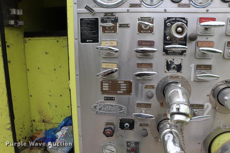 image for item DQ9375 1978 Pierce 1871-LPC fire truck