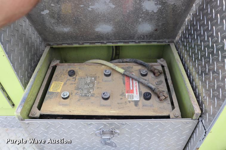 image for item DQ9375 1978 Pierce 1871-LPC fire truck