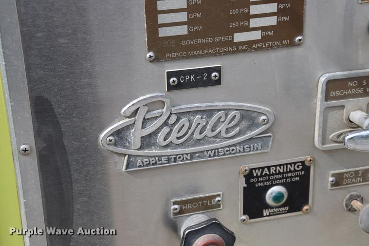 image for item DQ9375 1978 Pierce 1871-LPC fire truck