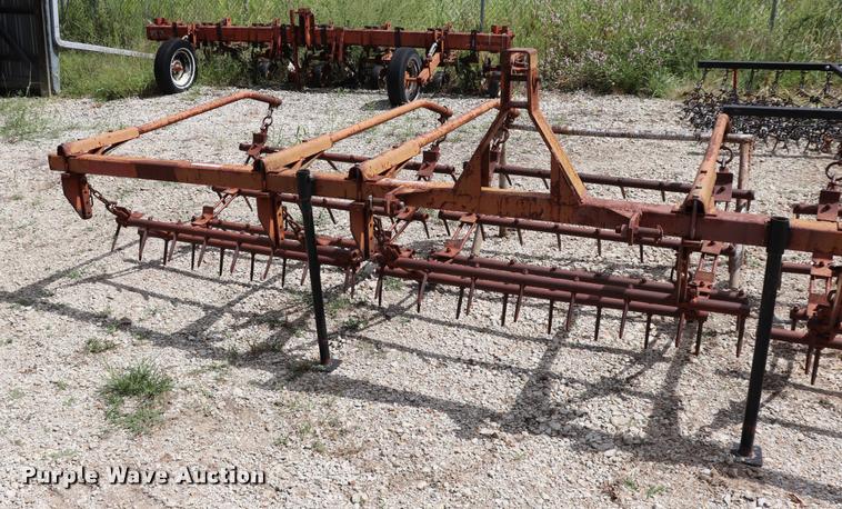 image for item DQ9377 Spike harrow