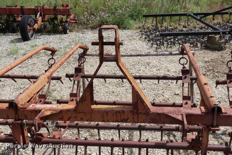 image for item DQ9377 Spike harrow