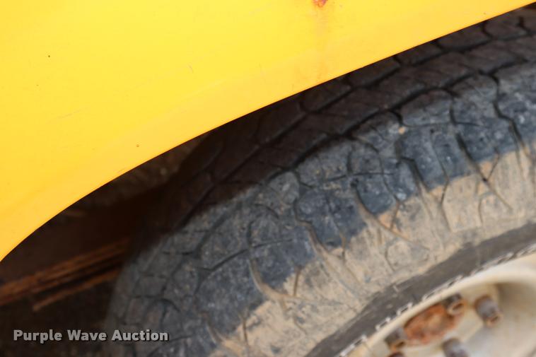 image for item DQ9459 1994 Chevrolet Cheyenne 1500 pickup truck