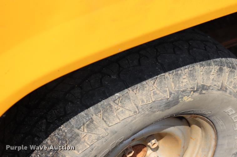 image for item DQ9459 1994 Chevrolet Cheyenne 1500 pickup truck