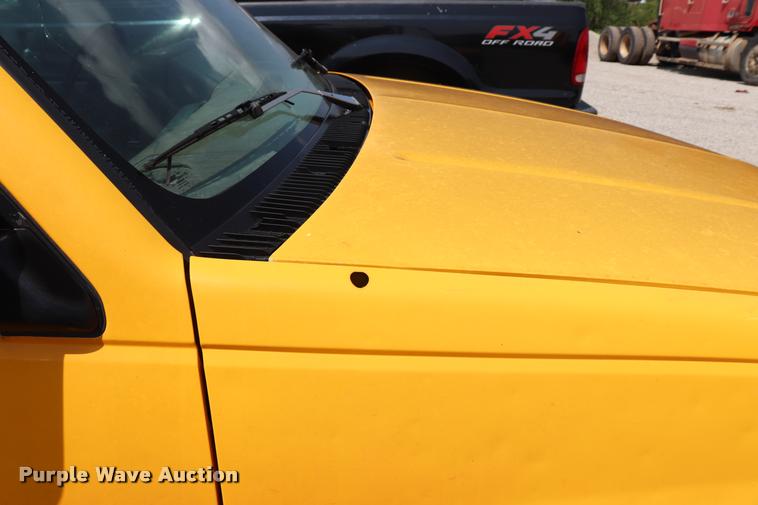 image for item DQ9459 1994 Chevrolet Cheyenne 1500 pickup truck