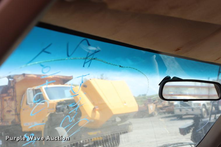 image for item DQ9459 1994 Chevrolet Cheyenne 1500 pickup truck