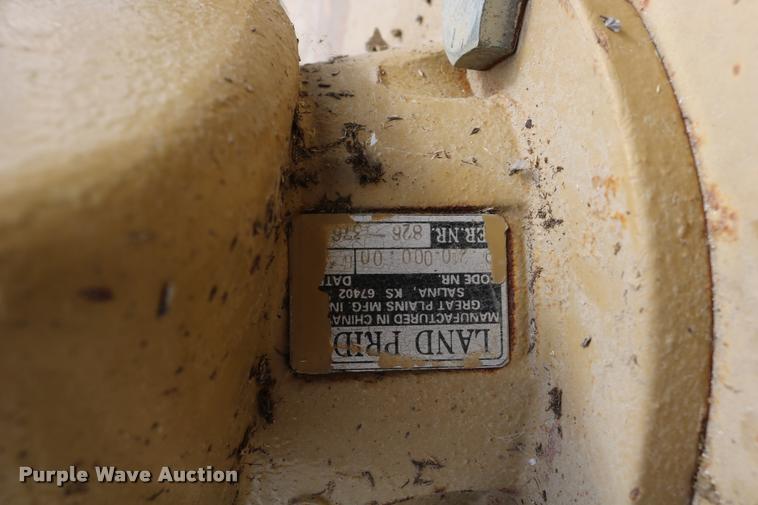 image for item DW9766 1999 Land Pride rotary mower