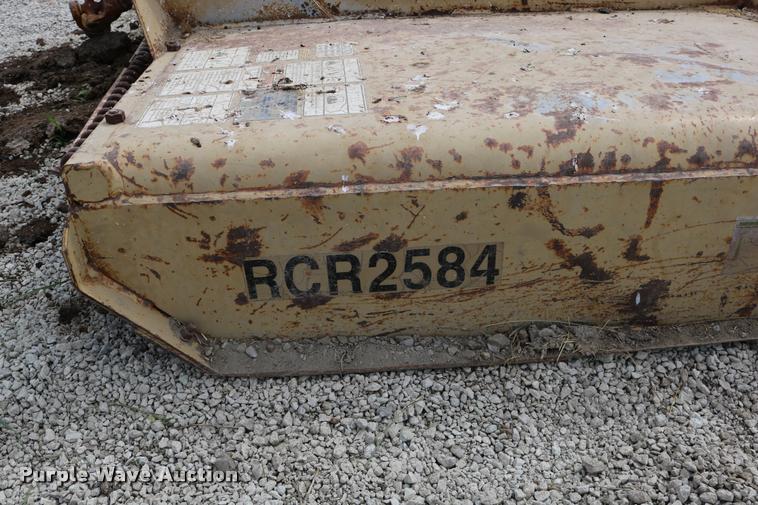 image for item DW9766 1999 Land Pride rotary mower