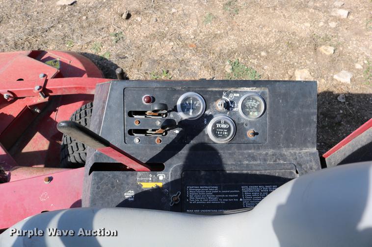 image for item DW9806 Toro Groundsmaster 345 lawn mower