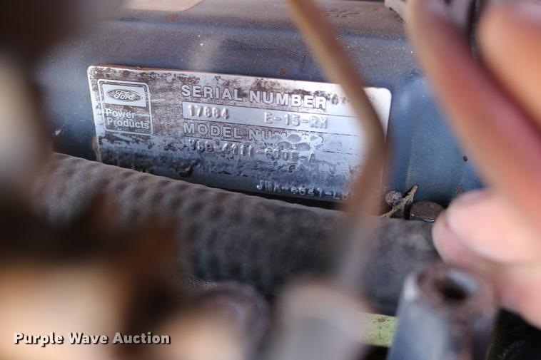 image for item DW9806 Toro Groundsmaster 345 lawn mower