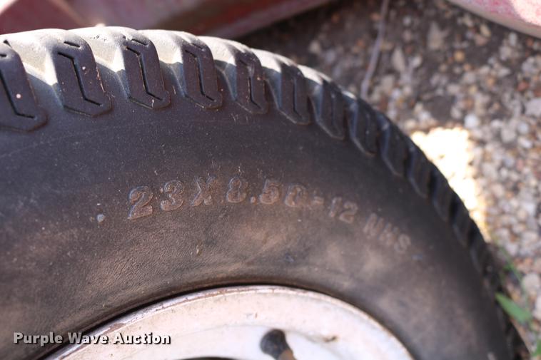 image for item DW9806 Toro Groundsmaster 345 lawn mower