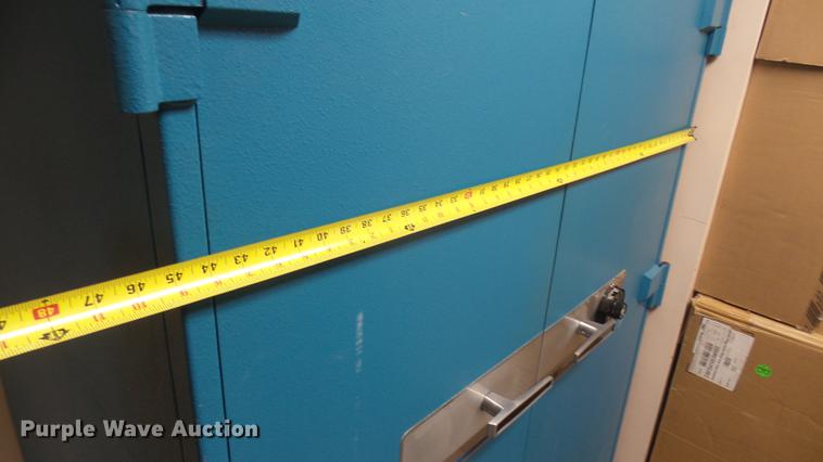 image for item EB9101 Schwab 4057CTS fire guard safe