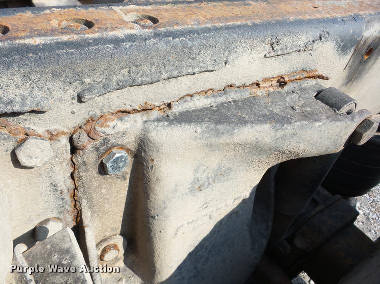 image for item J8605 1972 Chevrolet C60 truck cab and chassis