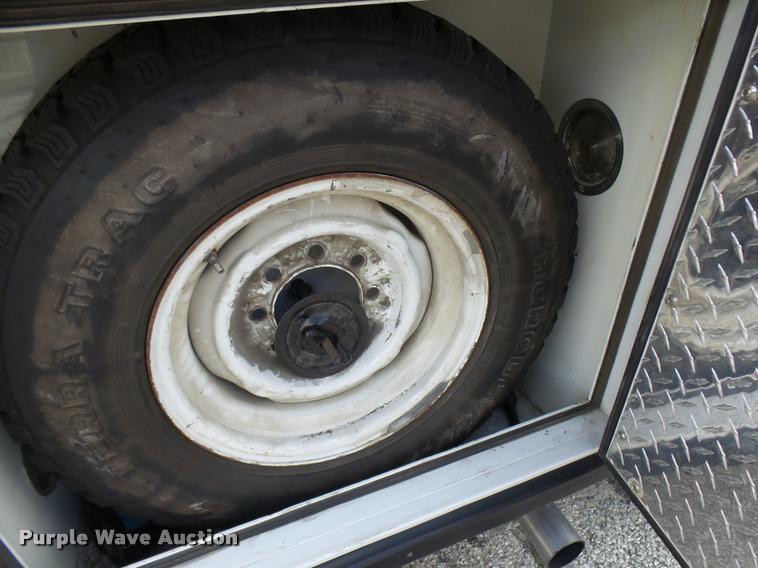 image for item K1789 1993 Ford Econoline E350 ambulance