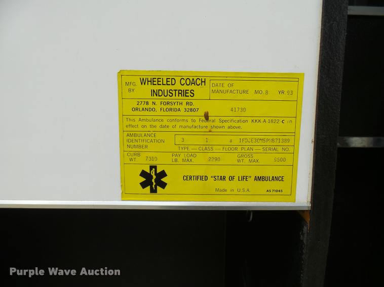 image for item K1789 1993 Ford Econoline E350 ambulance